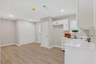 3047 Marjorie Ave, Dallas, TX 75216 - Photo 6