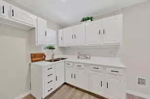 3047 Marjorie Ave, Dallas, TX 75216 - Photo 2