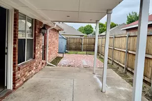 2151 Arbor Creek Dr, Carrollton, TX 75010 - Photo 20
