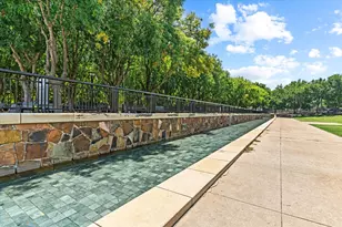 4080 Oak Cir, Addison, TX 75001 - Photo 12