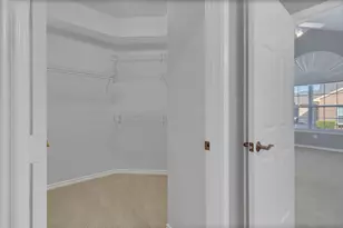 2601 Marsh Ln, Plano, TX 75093 - Photo 14