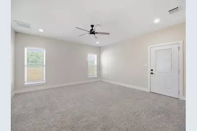 105 Carls Court, Boyd, TX 76023 - Photo 16