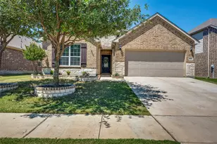960 Pinnacle Ridge Rd, Fort Worth, TX 76052 - Photo 1