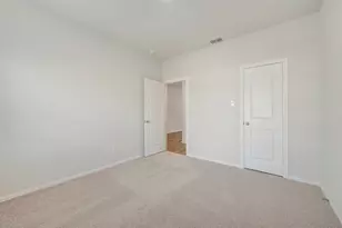 3304 Majesty Ln, Denton, TX 76208 - Photo 8