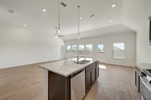 3304 Majesty Ln, Denton, TX 76208 - Photo 4