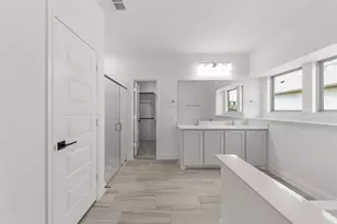 700 Brazos Dr, Van Alstyne, TX 75495 - Photo 10