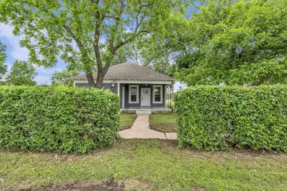 620 Washington Street, McGregor, TX 76657 - Photo 2