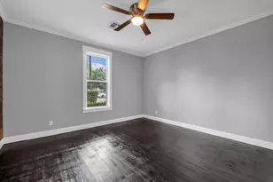 620 Washington St, McGregor, TX 76657 - Photo 6