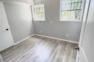 5636 Lester Granger Dr, Fort Worth, TX 76112 - Photo 16