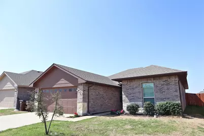 106 Cornell Avenue, Farmersville, TX 75442 - Photo 2