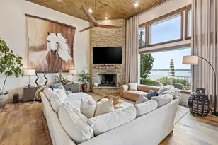 2810 French Kingston Ct, Granbury, TX 76049 - Photo 6