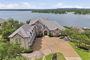 2810 French Kingston Ct, Granbury, TX 76049 - Photo 2
