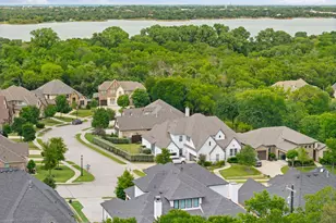 105 Chisholm Trail, Highland Village, TX 75077 - Photo 40