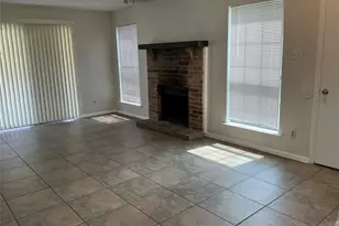 934 Turtle Cove, Irving, TX 75060 - Photo 2