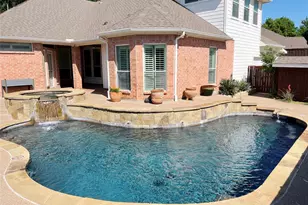5908 Sandhill Cir, The Colony, TX 75056 - Photo 2