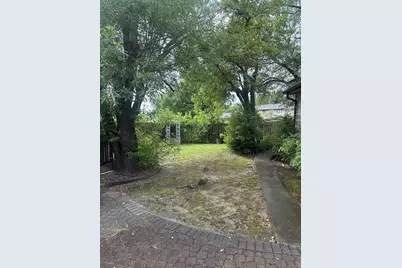 8203 Lullwater Drive, Dallas, TX 75218 - Photo 18