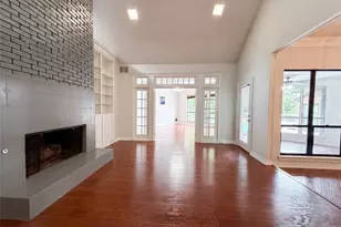 2405 Castle Rock Rd, Arlington, TX 76006 - Photo 12