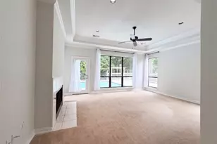 2405 Castle Rock Rd, Arlington, TX 76006 - Photo 10