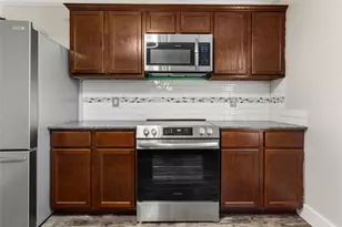 2040 Comal St, Waco, TX 76708 - Photo 10