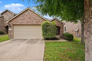 2833 Houston Wood Dr, Fort Worth, TX 76244 - Photo 1