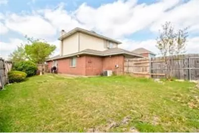 201 Teakwood Lane, Lewisville, TX 75067 - Photo 2