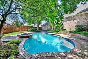 2513 Parkhurst Ct, Plano, TX 75093 - Photo 2