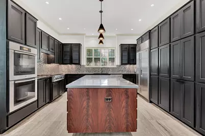 2513 Parkhurst Court, Plano, TX 75093 - Photo 4