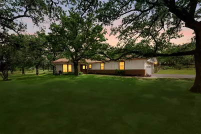 1816 Caddo Peak Road, Joshua, TX 76058 - Photo 2