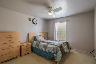 2812 N Hampton Dr, Grand Prairie, TX 75052 - Photo 22