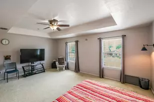 2812 N Hampton Dr, Grand Prairie, TX 75052 - Photo 14