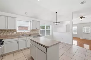 8500 Prairie Fire Dr, Fort Worth, TX 76131 - Photo 12