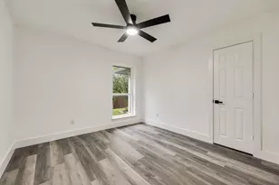 2100 Antibes Dr, Carrollton, TX 75006 - Photo 18