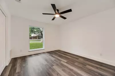 2100 Antibes Drive, Carrollton, TX 75006 - Photo 14