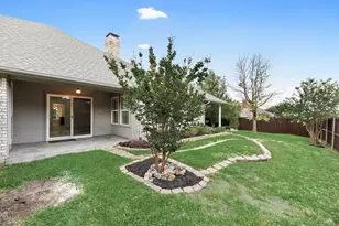 2100 Antibes Dr, Carrollton, TX 75006 - Photo 22