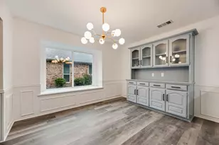 2100 Antibes Dr, Carrollton, TX 75006 - Photo 8