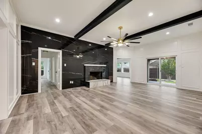 2100 Antibes Drive, Carrollton, TX 75006 - Photo 4