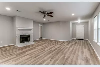 312 Oxford Drive, Roanoke, TX 76262 - Photo 2
