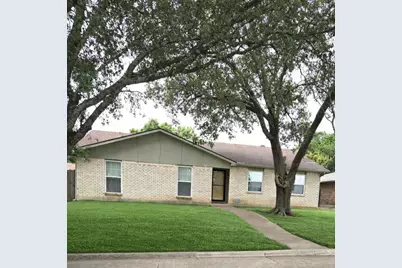 7120 Field View Lane, Dallas, TX 75249 - Photo 2