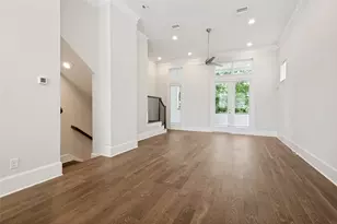 4666 New Water Ln, Dallas, TX 75219 - Photo 4