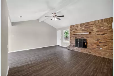 7528 Meadowlark Lane N, Watauga, TX 76148 - Photo 6