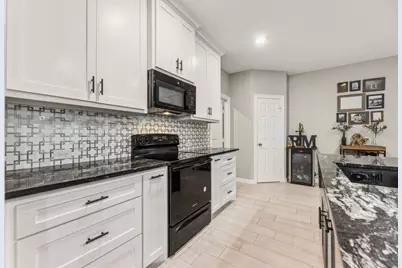 2808 Binyon, Fort Worth, TX 76133 - Photo 8
