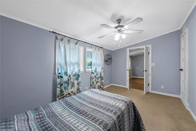 505 W Columbus Street, West, TX 76691 - Photo 20