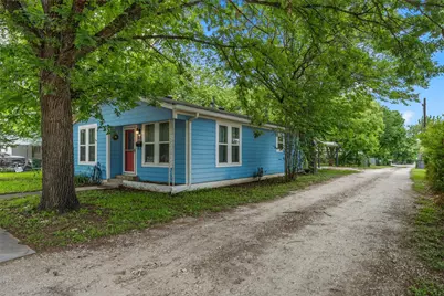 505 W Columbus Street, West, TX 76691 - Photo 2