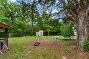 319 McArthur St, Athens, TX 75751 - Photo 30