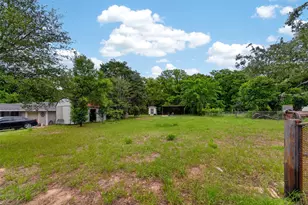 319 McArthur St, Athens, TX 75751 - Photo 28