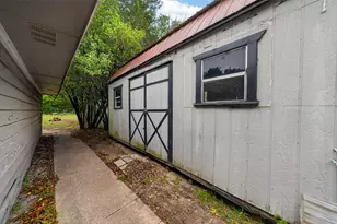 319 McArthur St, Athens, TX 75751 - Photo 32
