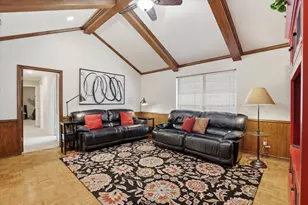 7811 Pencross Ln, Dallas, TX 75248 - Photo 16