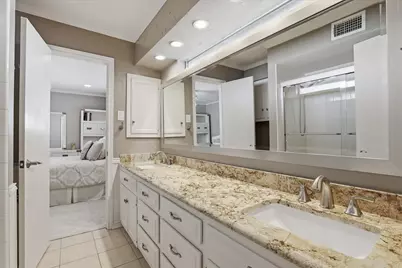 7811 Pencross Lane, Dallas, TX 75248 - Photo 28