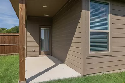 301 Pearl Street, Cleburne, TX 76031 - Photo 20