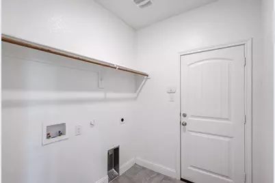 301 Pearl Street, Cleburne, TX 76031 - Photo 10